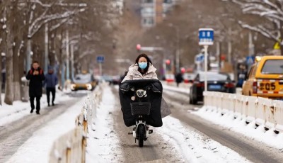 बेइजिङमा भारी हिमपात, तापक्रम घटेपछि चीनमा उच्च मौसमी चेतावनी Image